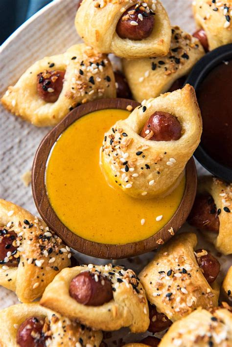 everything-bagel-pigs-in-a-blanket-yellow-bliss-road image
