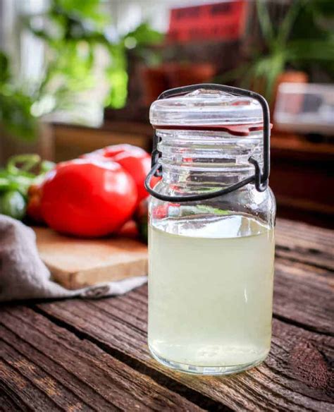 how-to-make-tomato-water-what-to-use-it-for-g image
