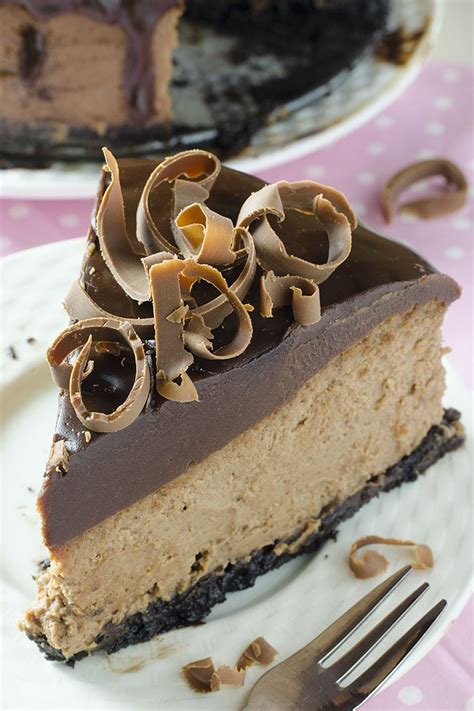 best-chocolate-cheesecake-three-layers-of-chocolate image