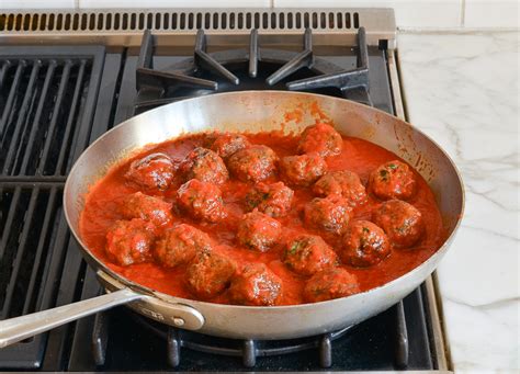 spaghetti-and-meatballs-once-upon-a-chef image