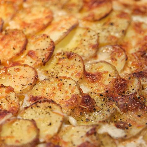 potatoes-gratin-something-new-for-dinner image