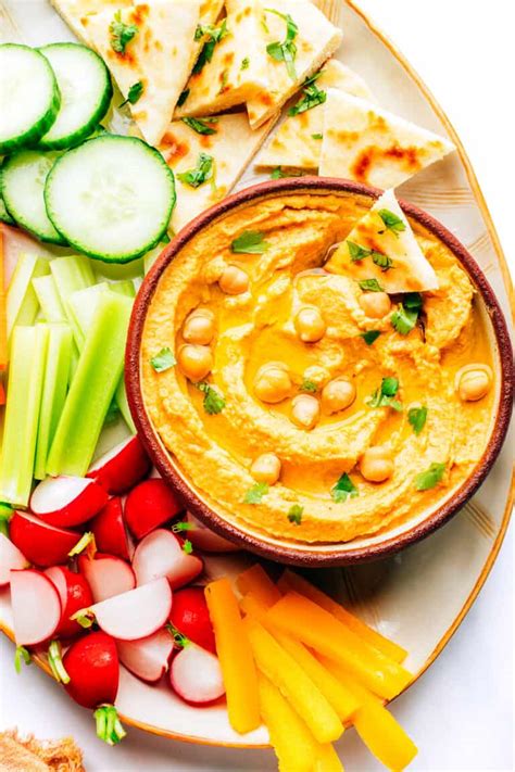 red-curry-hummus-gimme-some-oven image