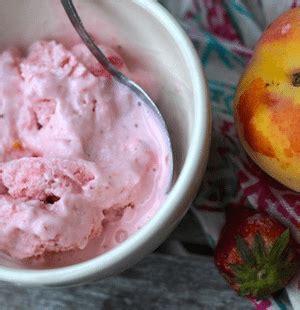 strawberry-peach-frozen-yogurt-food-heaven-made image