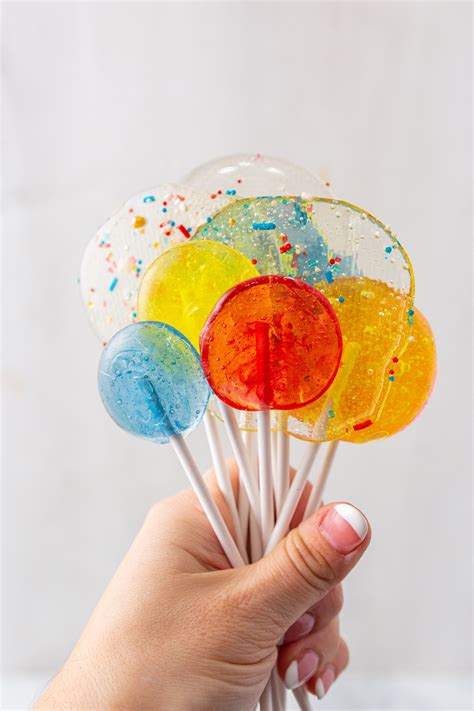 homemade-lollipops-amandas-cookin-candy image