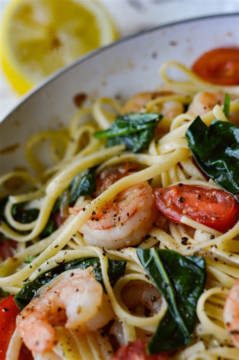 shrimp-scampi-pasta-with-spinach-and-cherry-tomatoes image