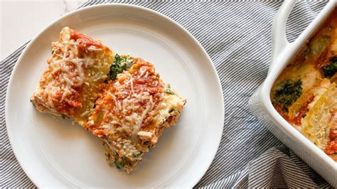 easy-spinach-lasagna-recipe-mashed image