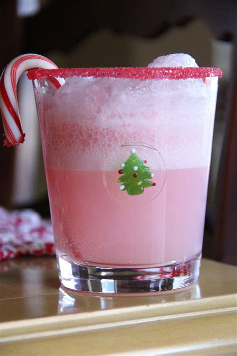 candy-cane-punch-easy-recipe-mix-and-match-mama image