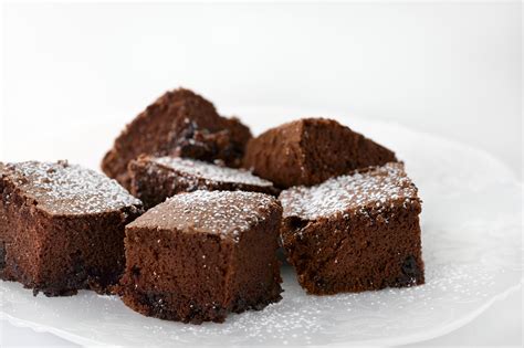 guinness-stout-chocolate-brownies-recipe-the-spruce image