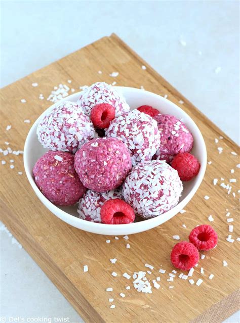 berry-bliss-balls-raw-vegan-gluten-free-dels-cooking image