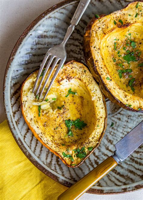 how-to-cook-acorn-squash-in-the-oven-easy-roasting image