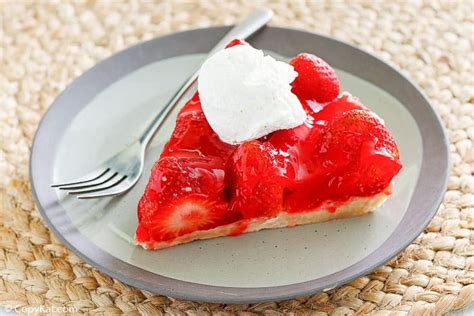 big-boy-strawberry-pie-copykat image
