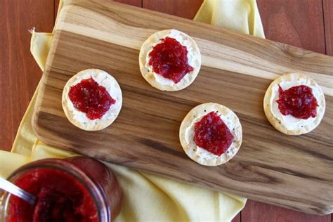 cranberry-jalapeo-jam-recipe-food-fanatic image