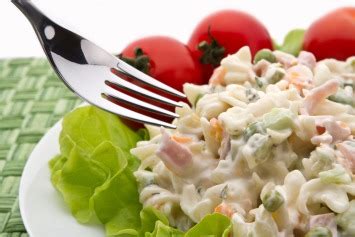 a-cheesy-macaroni-salad-with-vegetables-perfect-for-summer image