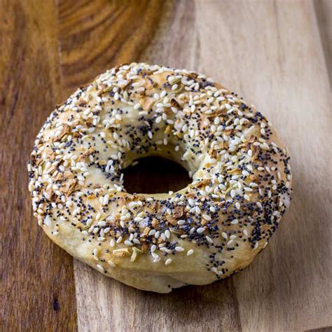 perfect-new-york-style-bagel-recipe-sprinkles-and-sprouts image