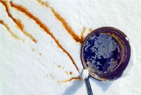 maple-syrup-snow-recipe-leites-culinaria image