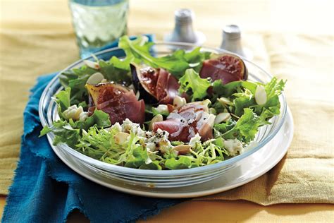 fig-prosciutto-and-gorgonzola-salad-canadian-living image