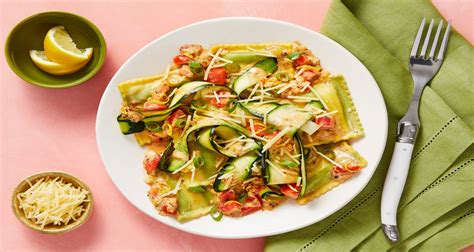 garden-spinach-ricotta-ravioli-recipe-hellofresh image