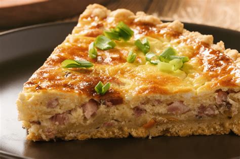 how-to-reheat-quiche-3-simple-ways-insanely-good image