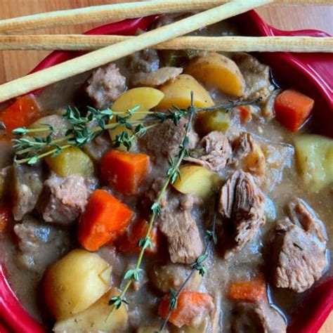lazy-beef-beer-stew-recipe-the-lazy-slow-cooker image