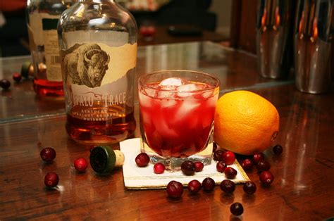 thanksgiving-cocktail-the-cranberry-old-fashioned image