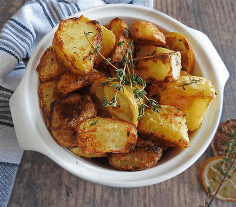 garlic-lemon-thyme-roast-potatoes-recipe-feed image