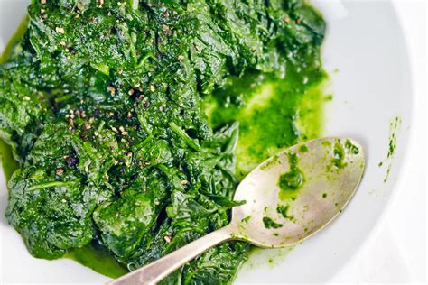 recipe-creamless-creamed-spinach-kitchn image
