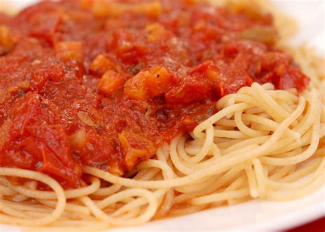 chunky-garden-vegetable-spaghetti-sauce-a image