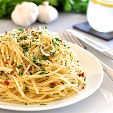 8-quick-and-easy-pasta-recipes-recipetin-eats image