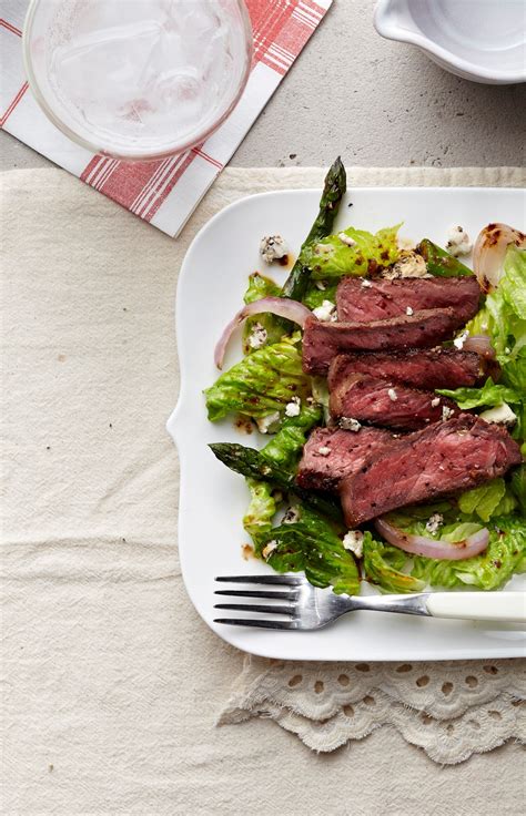 grilled-steak-and-asparagus-salad-canadian-living image