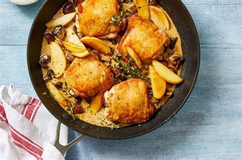 chicken-with-sauted-apples-and-mushrooms-good image