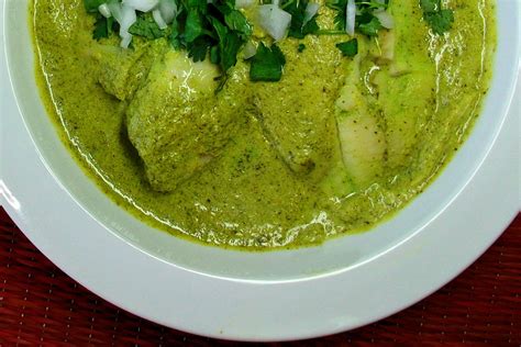 mexican-baked-white-fish-in-cilantro-sauce-recipe-the image