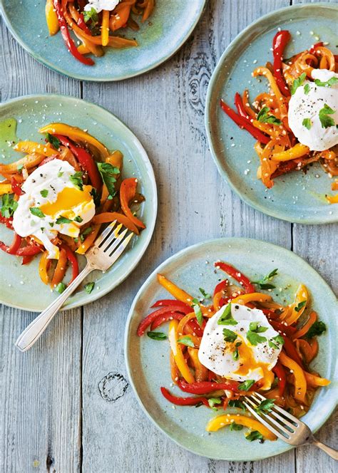 poached-eggs-with-sweet-pepper-piperade-williams-sonoma-taste image