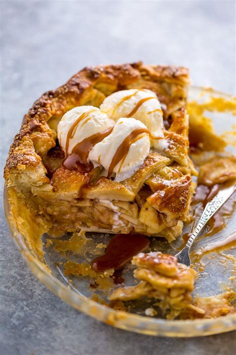 salted-caramel-apple-pie-baker-by-nature image