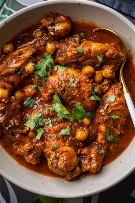 quick-and-easy-chicken-and-chickpea-masala-olive image