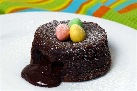 molten-mocha-chocolate-cake-urban-forage image