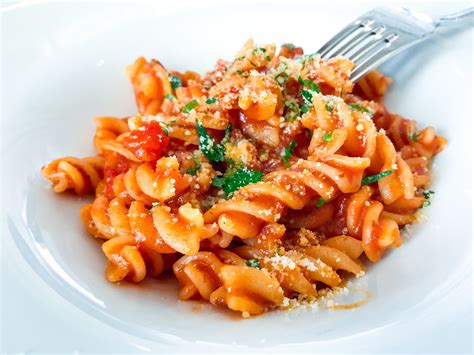 classic-tomato-sauce-recipe-for-pasta-the-spruce-eats image