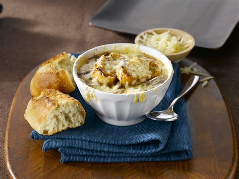 french-onion-soup-recipe-cook-with-campbells image