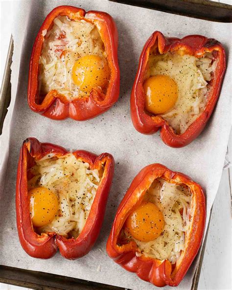 bell-pepper-egg-boats-recipe-low-carb-inspirations image
