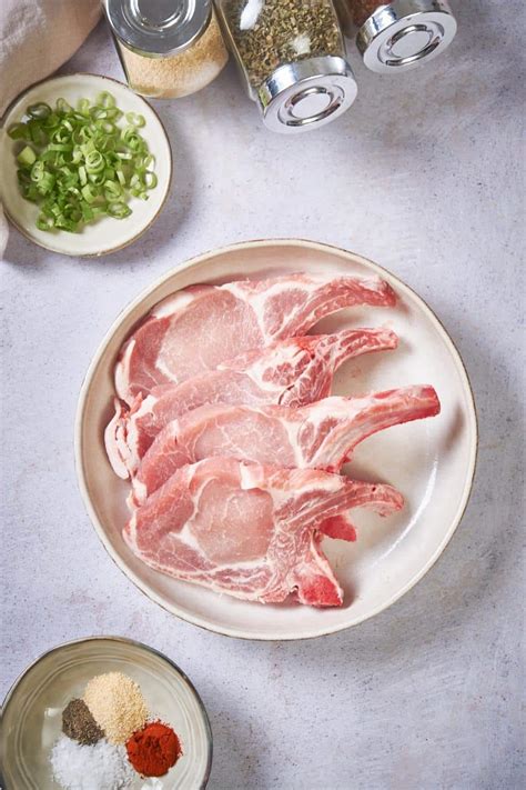 how-to-cook-thin-pork-chops-juicy-pan-seared-in image