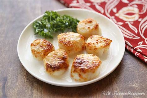 broiled-scallops-with-parmesan-healthy-recipes-blog image