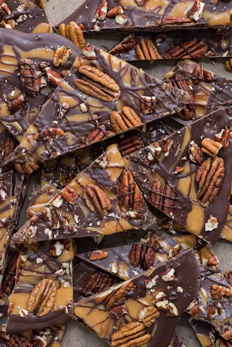 turtle-bark-4-ingredient-christmas-candy-the-first-year image