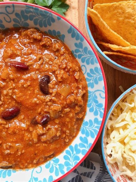 easy-homemade-chili-mama-loves-to-cook image