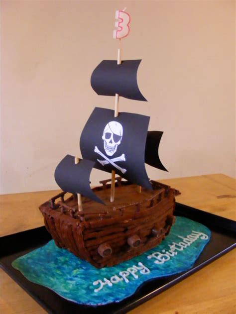 pirate-ship-birthday-cake-elizabeths-kitchen-diary image