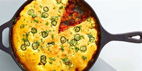 best-chili-pie-with-cornbread-crust-recipe-delish image