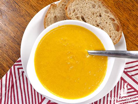 slow-cooker-carrot-and-ginger-soup-slow-cooking image