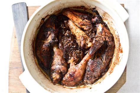 one-pot-pomegranate-roasted-chicken image