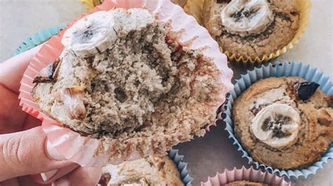 vegan-banana-date-walnut-muffins-food-matters image