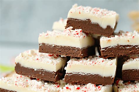 layered-mint-chocolate-fudge-kitchen-divas image