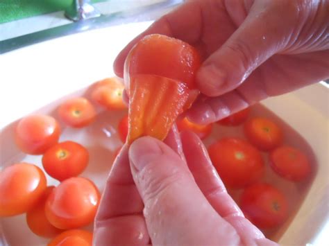 red-tomato-chutney-recipe-recipeyum image