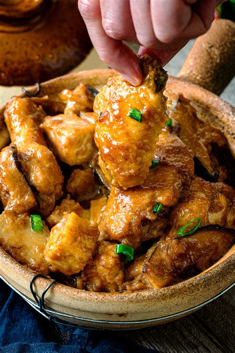 finger-licking-chicken-wings-cooking-with-lei image